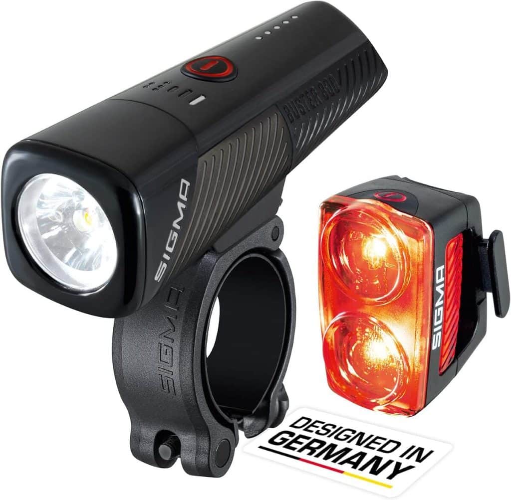 Test du kit d'éclairage vélo Sigma Buster 800 / RL 150 puissant et polyvalent