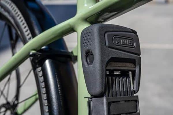 Découvrez l'antivol pliable Abus Bordo One 6000AF : la solution intelligente pour une protection optimale de votre vélo. Évaluation complète et avis détaillés dans notre article.