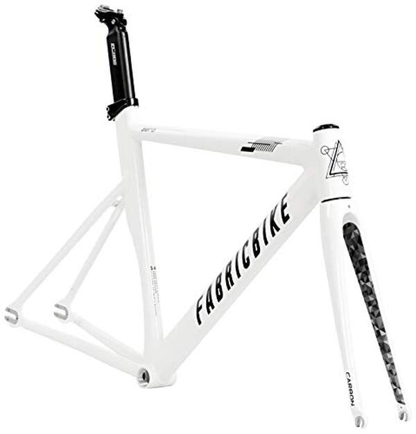 Découvrez notre test complet du fabricBike Cuadro aero, un cadre mixte m-54cm alliant performance et design aérodynamique pour les cyclistes exigeants.