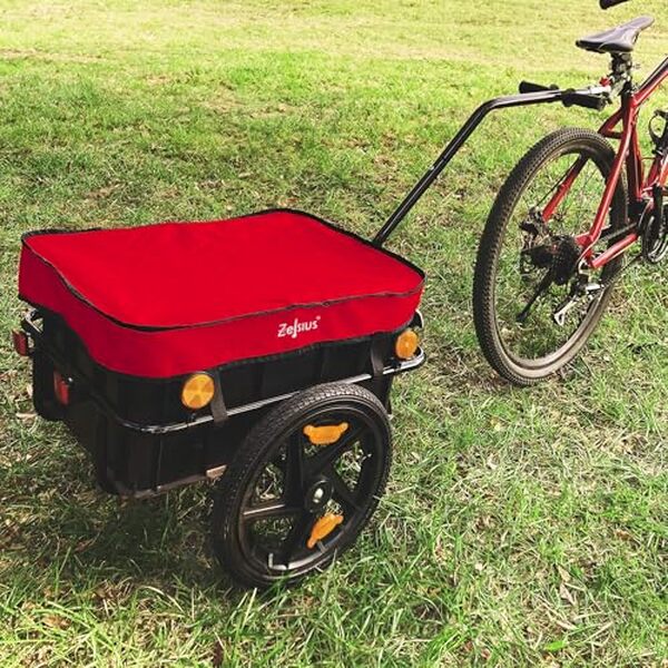 Explorez les fonctionnalités pratiques de la remorque Zelsius 68L. Idéale pour tous vos besoins de transport, cette remorque polyvalente allie durabilité et commodité pour faciliter vos déplacements au quotidien.