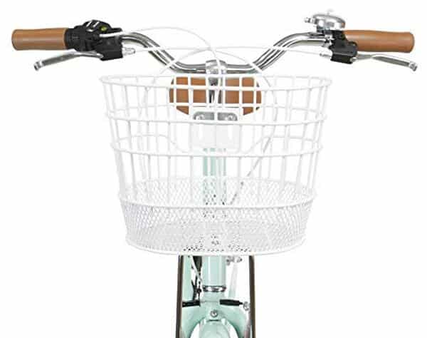 Découvrez notre test détaillé du vélo FabricBike Step-City menthe pour femmes : design, confort, performance et prix analysés en profondeur.