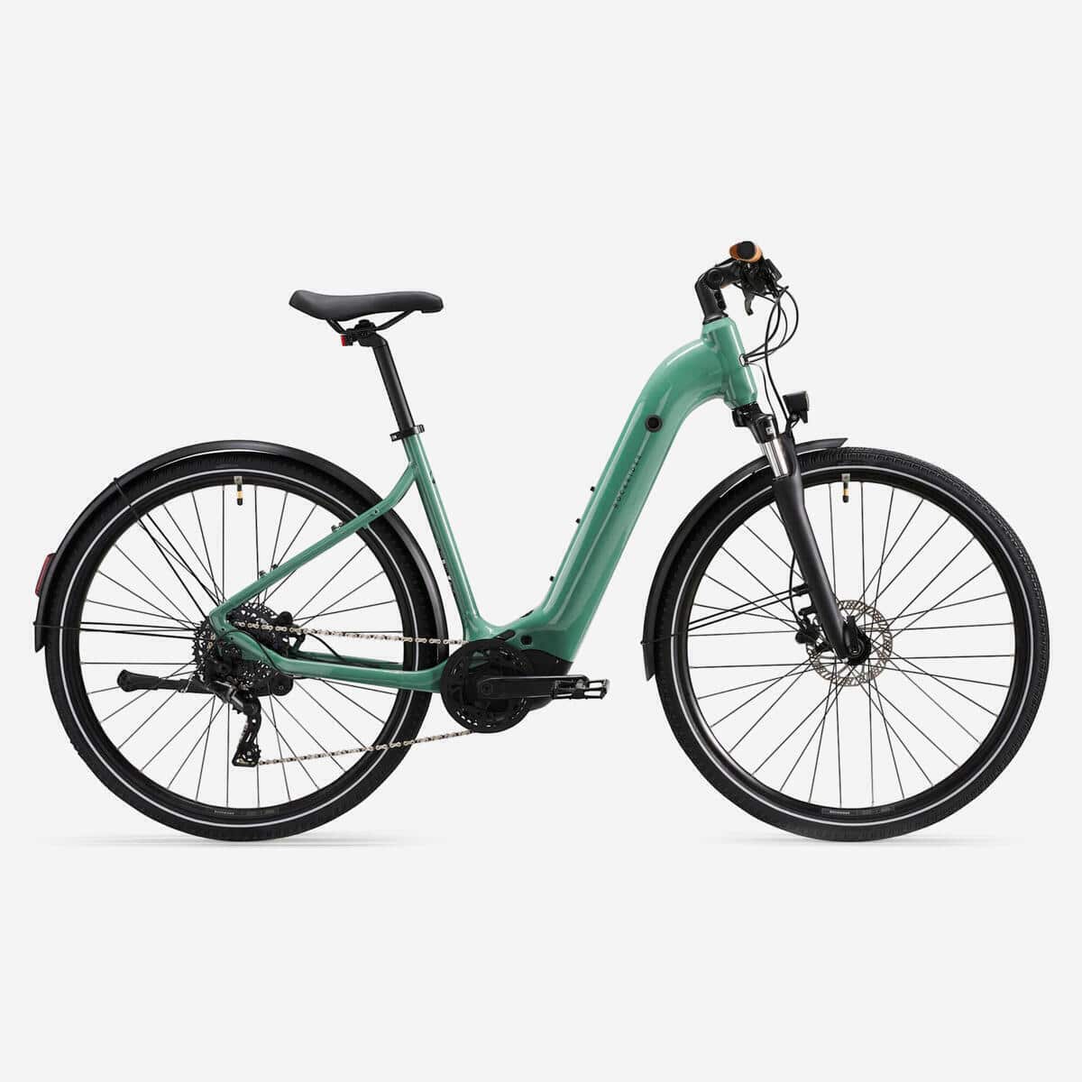 Test du vélo électrique à cadre bas : decathlon E-ACTV 500 vert
