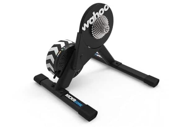 Découvrez notre test détaillé du Wahoo KICKR Core 2, le home trainer avec cassette 11 vitesses idéal pour l'entraînement cycliste en intérieur. Performances, prix et avis.